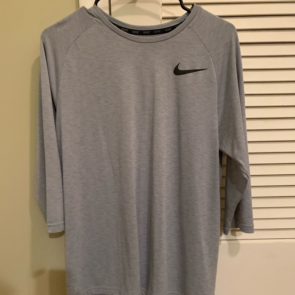 Nike tee 3/4 sleeve